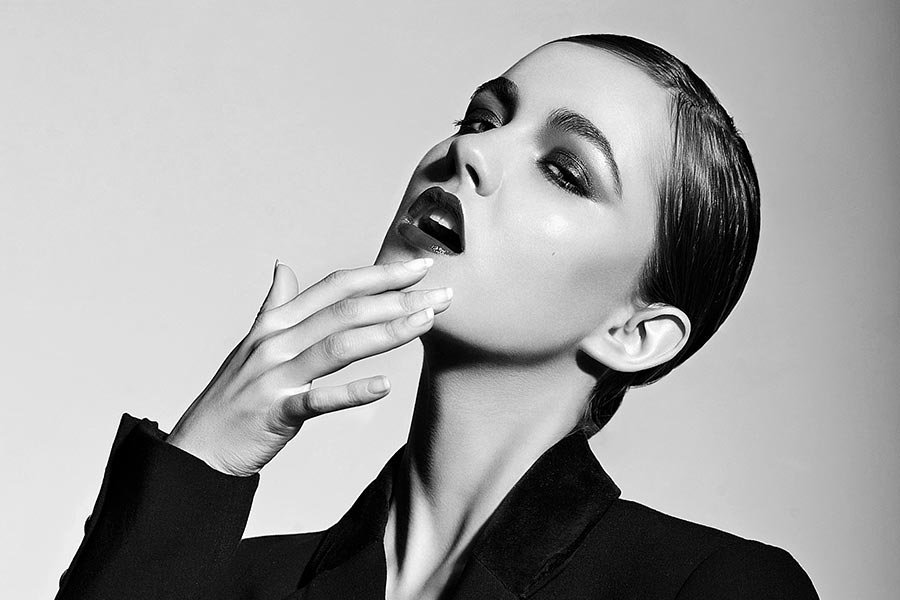 10 Must-Have Accessories for Every Closet