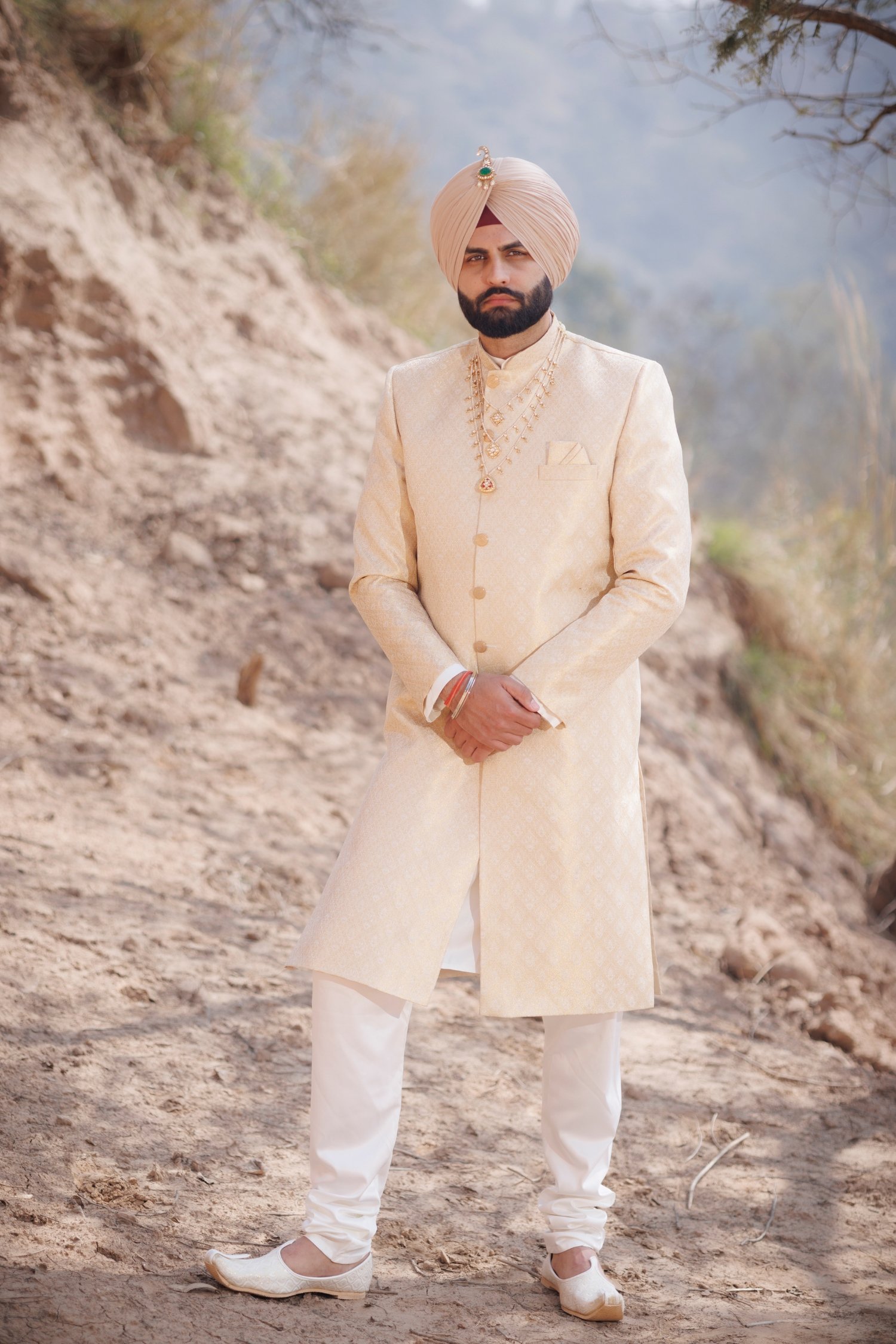 Ivory Zari Embroidered Sherwani Set - Image 4
